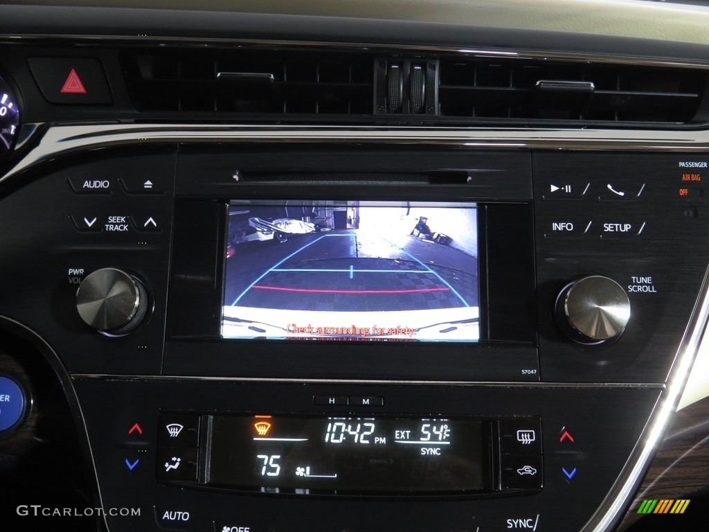 2014 Avalon Hybrid XLE Premium - Blizzard Pearl / Almond photo #30