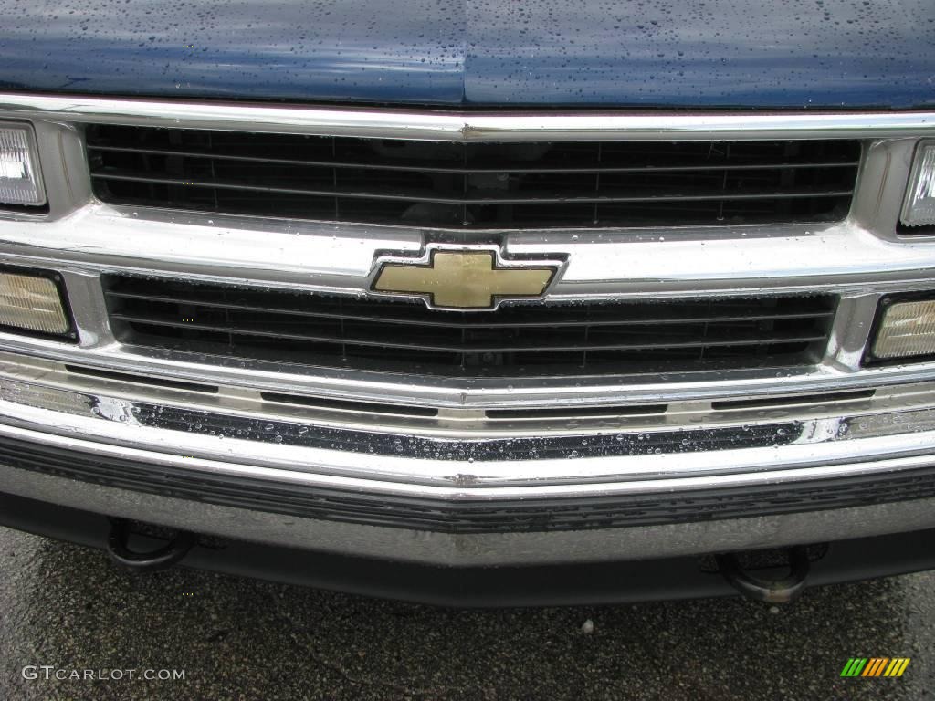 1999 Tahoe LS 4x4 - Indigo Blue Metallic / Gray photo #9