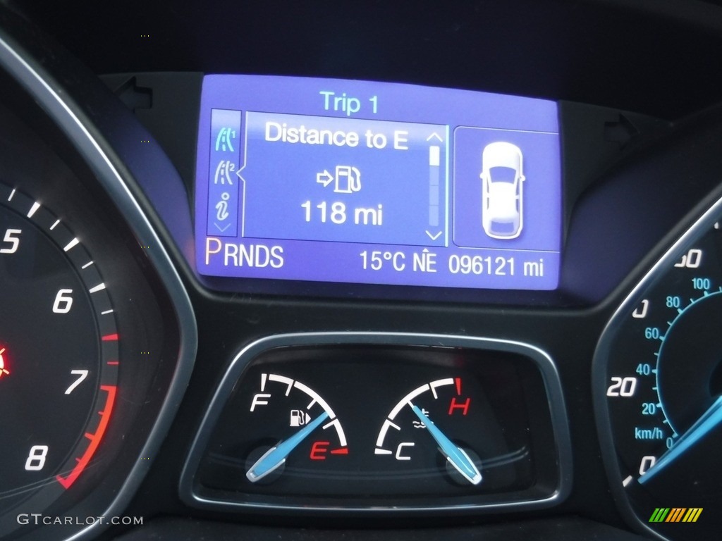 2013 Focus SE Sedan - Blue Candy / Charcoal Black photo #25