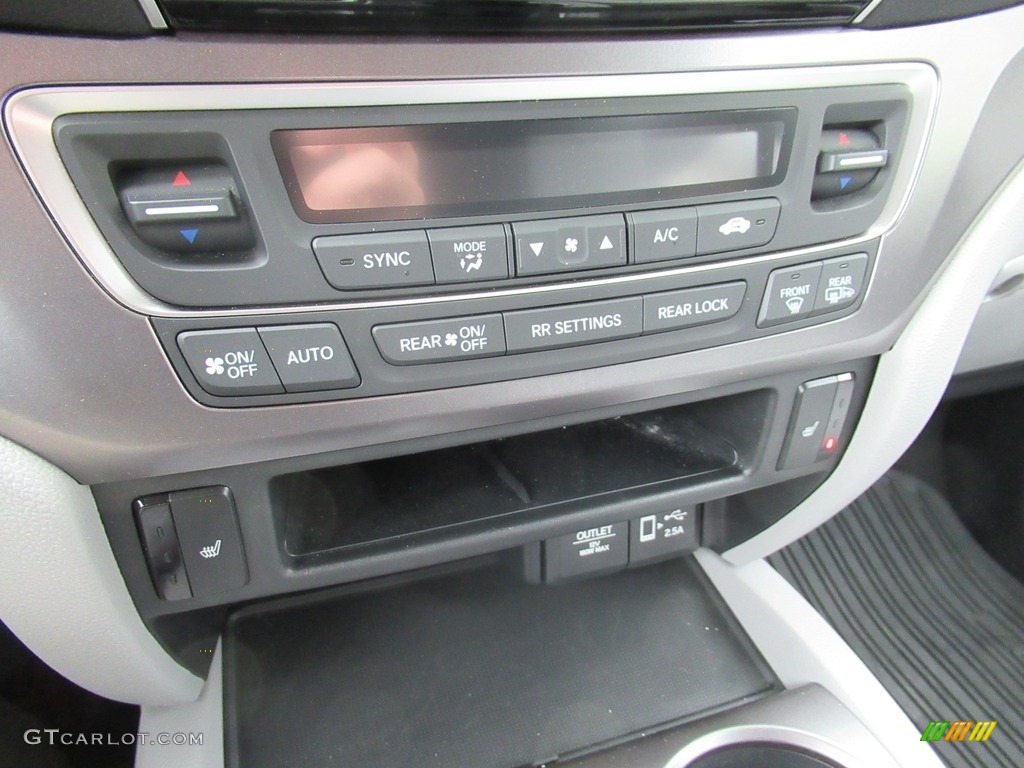 2019 Pilot EX-L AWD - Lunar Silver Metallic / Gray photo #18