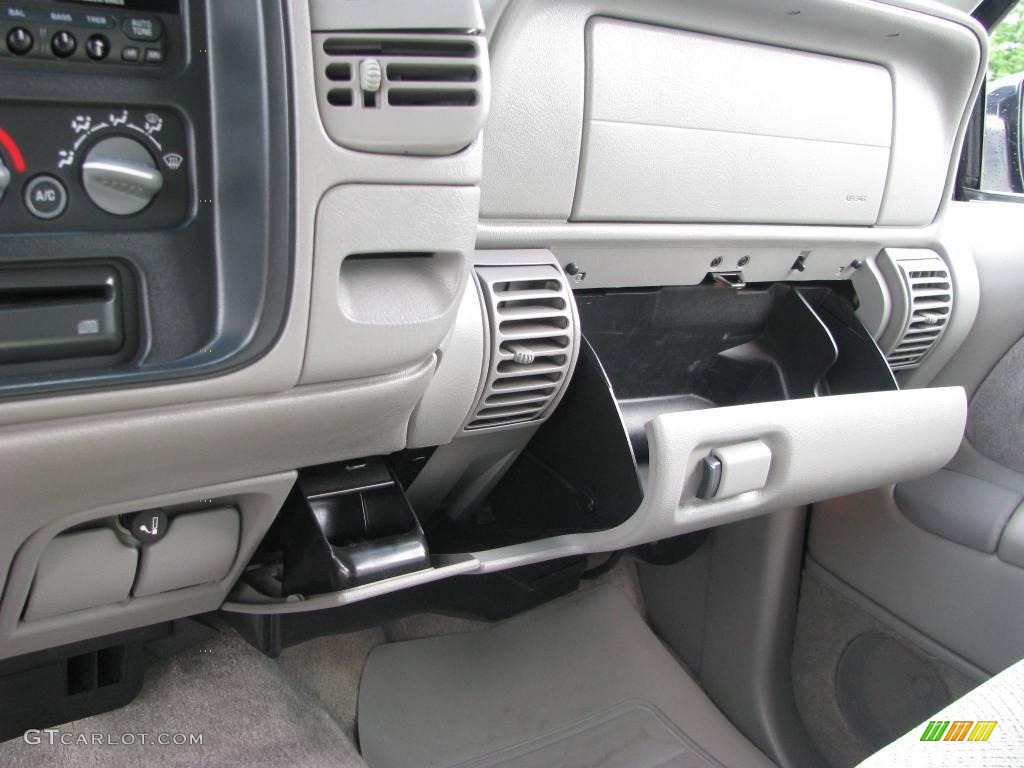 1999 Tahoe LS 4x4 - Indigo Blue Metallic / Gray photo #24