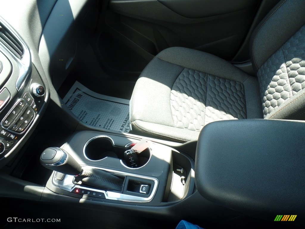 2019 Equinox LT AWD - Summit White / Jet Black photo #29