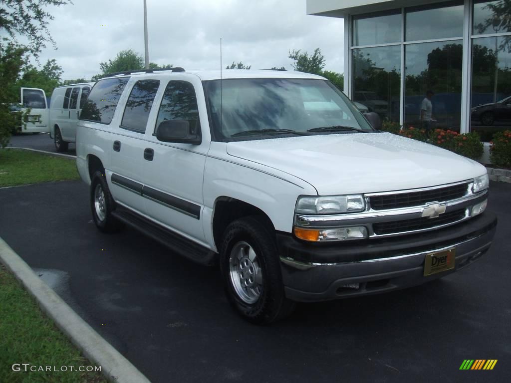 2003 Suburban 1500 LS - Summit White / Gray/Dark Charcoal photo #2