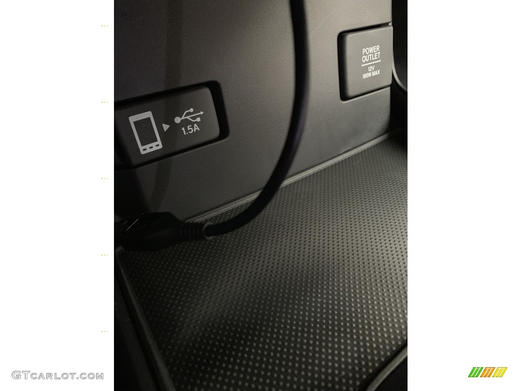 2019 Civic EX Hatchback - Polished Metal Metallic / Black/Ivory photo #38