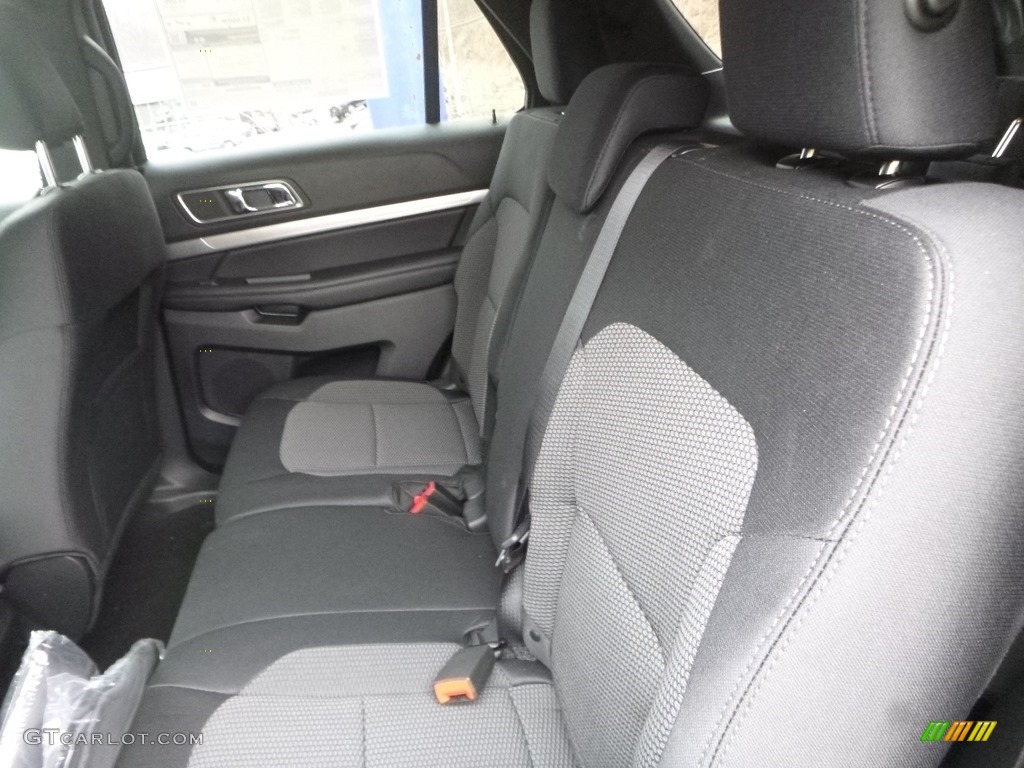 2019 Explorer XLT 4WD - Magnetic / Medium Black photo #8