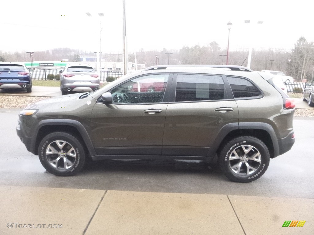 2014 Cherokee Trailhawk 4x4 - ECO Green Pearl / Morocco - Black photo #6