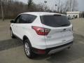 2017 Oxford White Ford Escape SE 4WD  photo #3