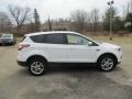2017 Oxford White Ford Escape SE 4WD  photo #6