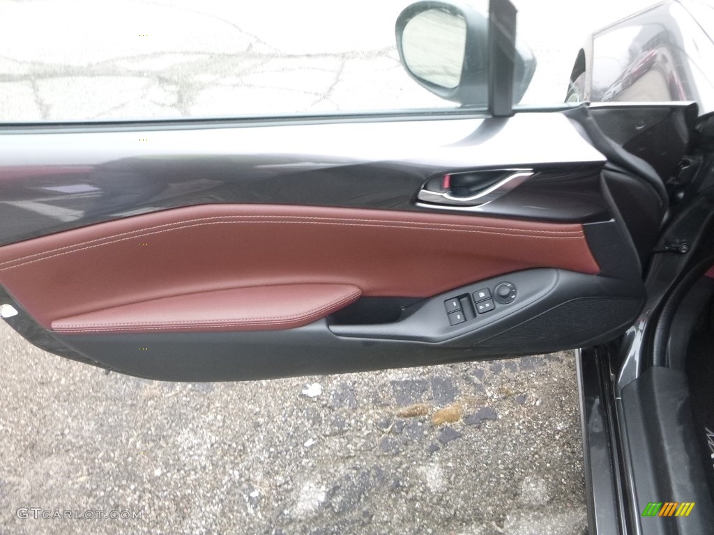 2019 Mazda MX-5 Miata Grand Touring Door Panel Photos