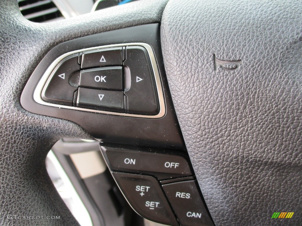 2017 Escape SE 4WD - Oxford White / Medium Light Stone photo #30