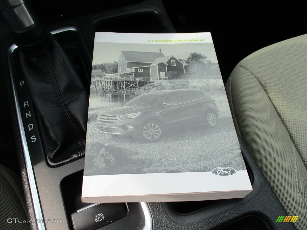 2017 Escape SE 4WD - Oxford White / Medium Light Stone photo #32