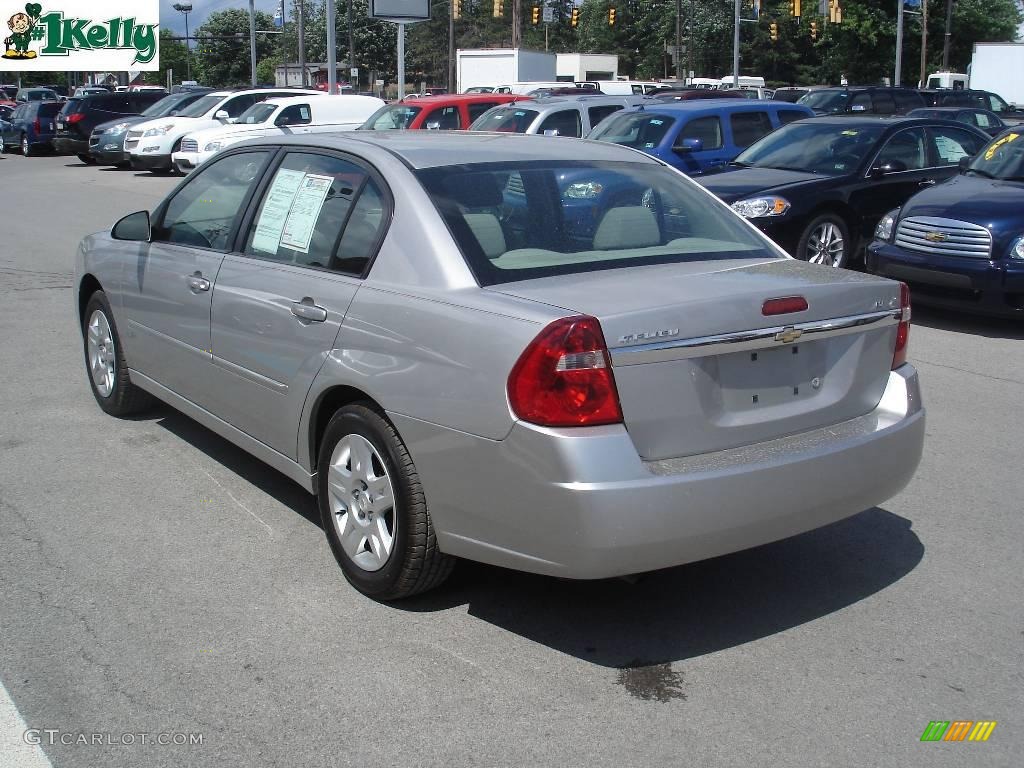 2006 Malibu LT Sedan - Silverstone Metallic / Titanium Gray photo #4