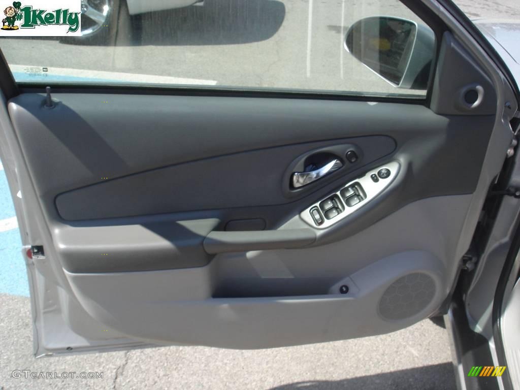 2006 Malibu LT Sedan - Silverstone Metallic / Titanium Gray photo #6