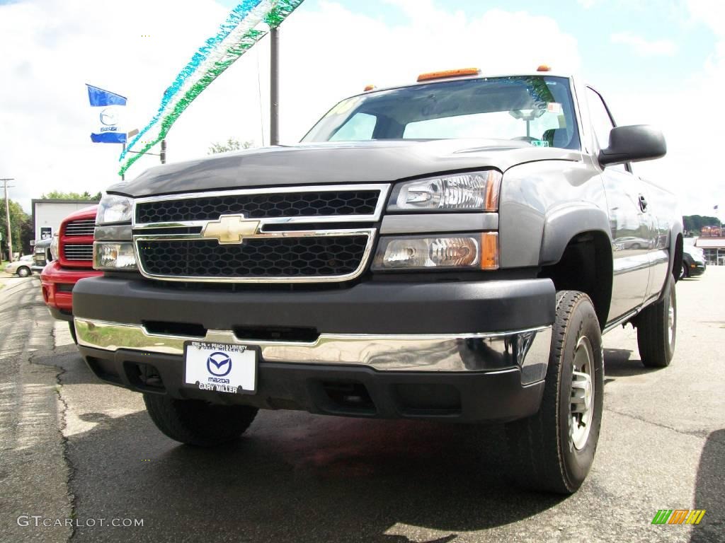 2006 Silverado 2500HD Work Truck Regular Cab 4x4 - Graystone Metallic / Dark Charcoal photo #1