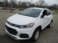 Summit White - Trax LT AWD Photo No. 5