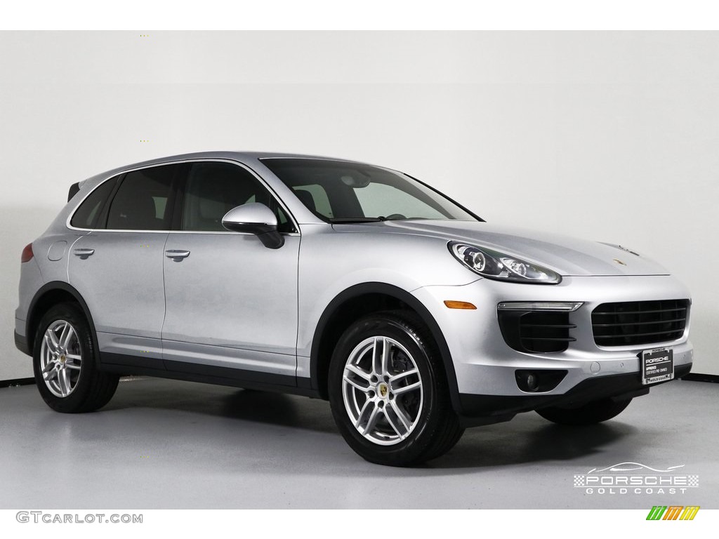 2016 Cayenne  - Rhodium Silver Metallic / Black photo #1