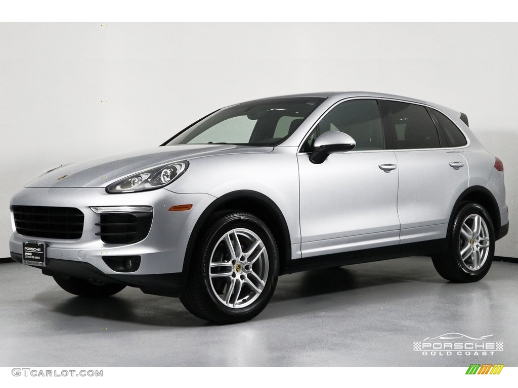 2016 Cayenne  - Rhodium Silver Metallic / Black photo #3