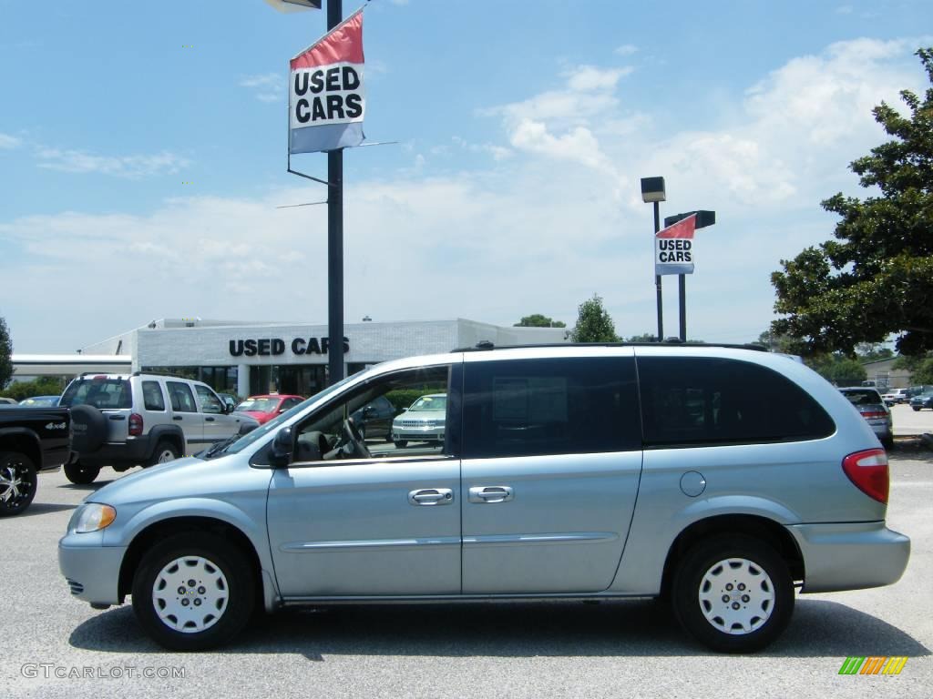 2003 Town & Country LX - Butane Blue Pearl / Gray photo #2