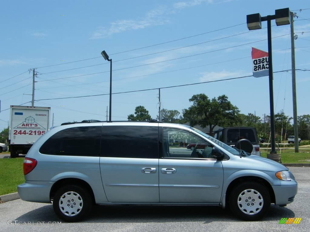 2003 Town & Country LX - Butane Blue Pearl / Gray photo #6