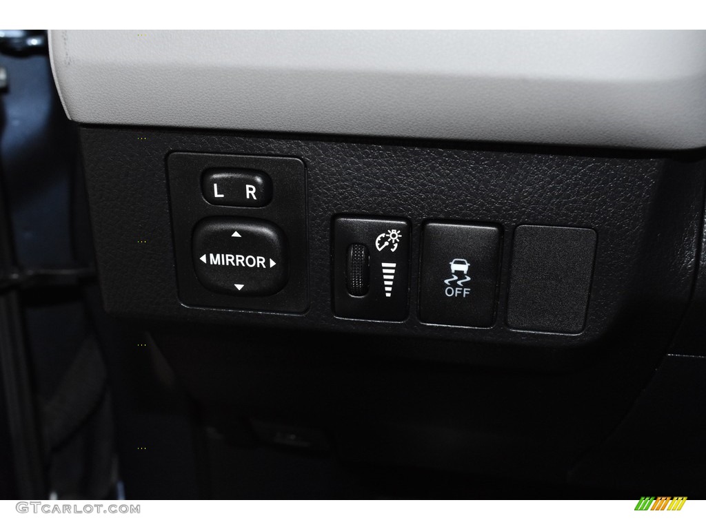 2013 RAV4 LE - Shoreline Blue Pearl / Black photo #11