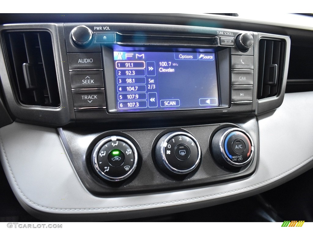2013 RAV4 LE - Shoreline Blue Pearl / Black photo #13