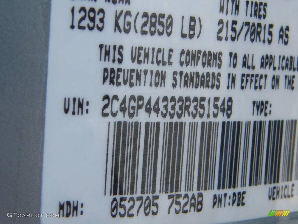 2003 Town & Country LX - Butane Blue Pearl / Gray photo #31
