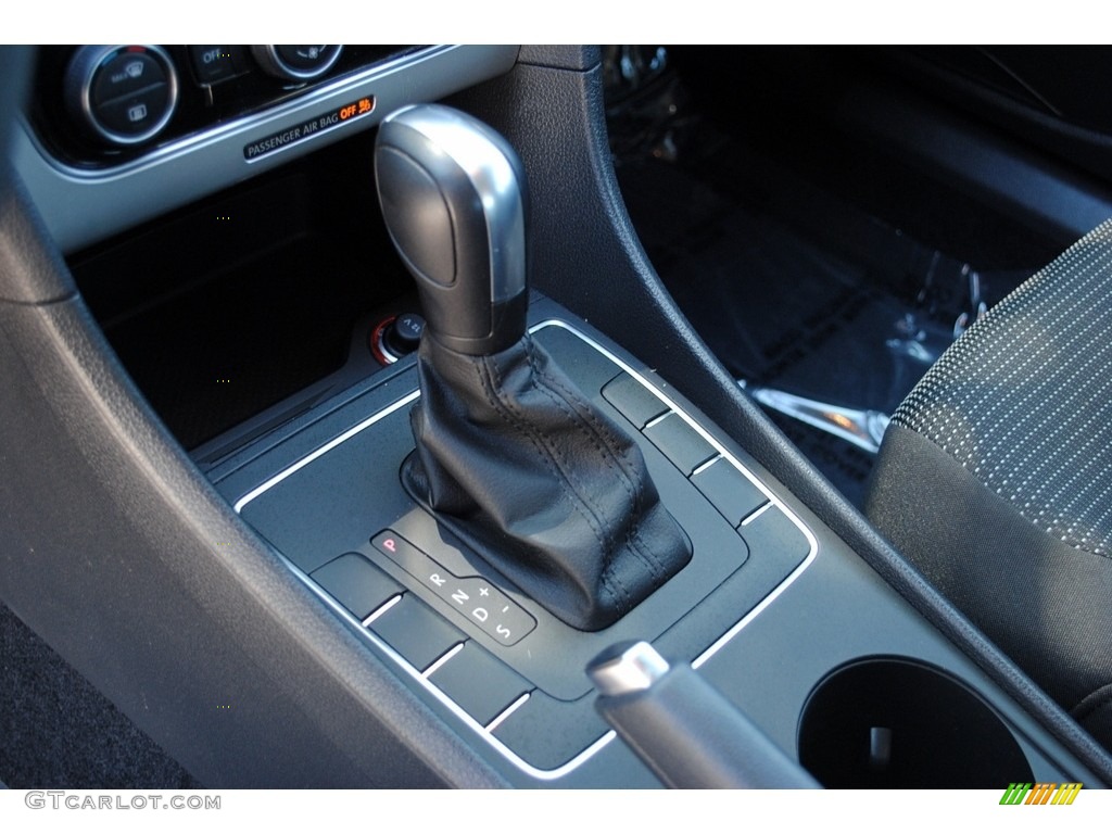 2016 Passat S Sedan - Titanium Beige / Titan Black photo #14
