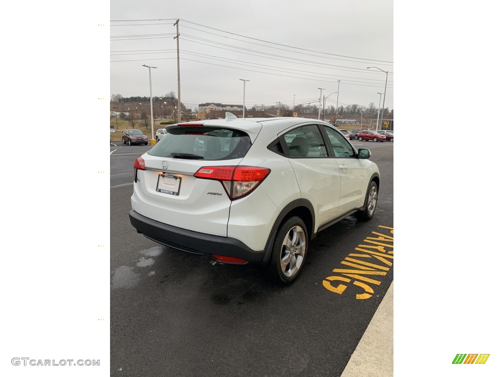2019 HR-V LX AWD - Platinum White Pearl / Gray photo #5