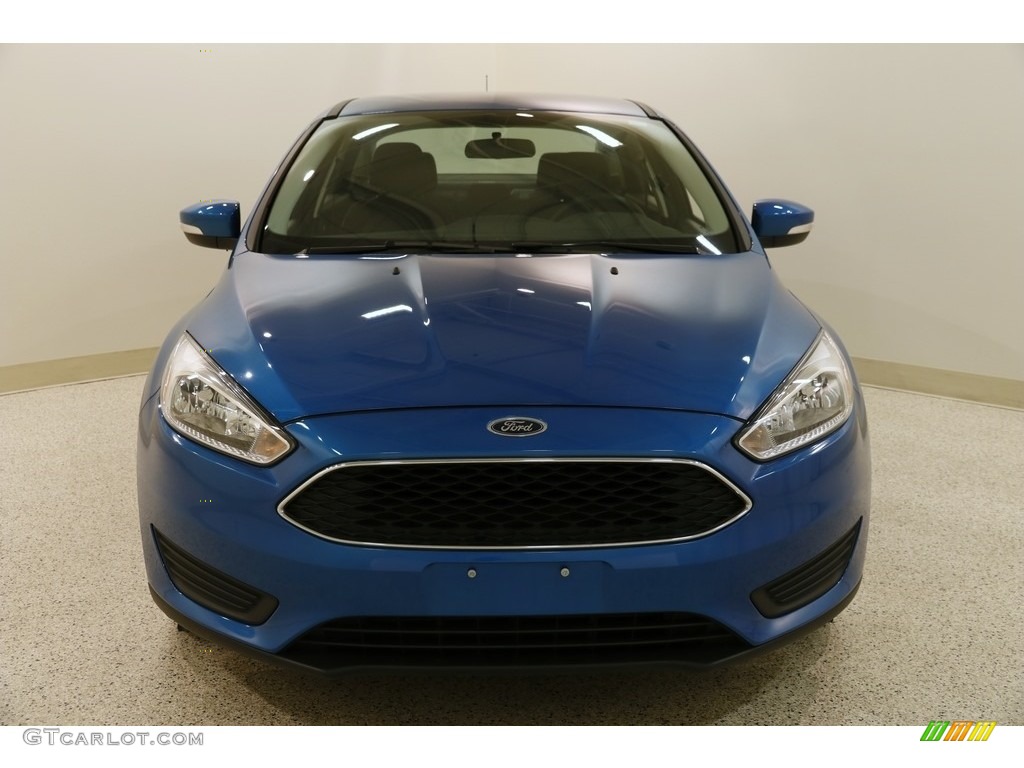 2016 Focus SE Sedan - Blue Candy / Charcoal Black photo #2