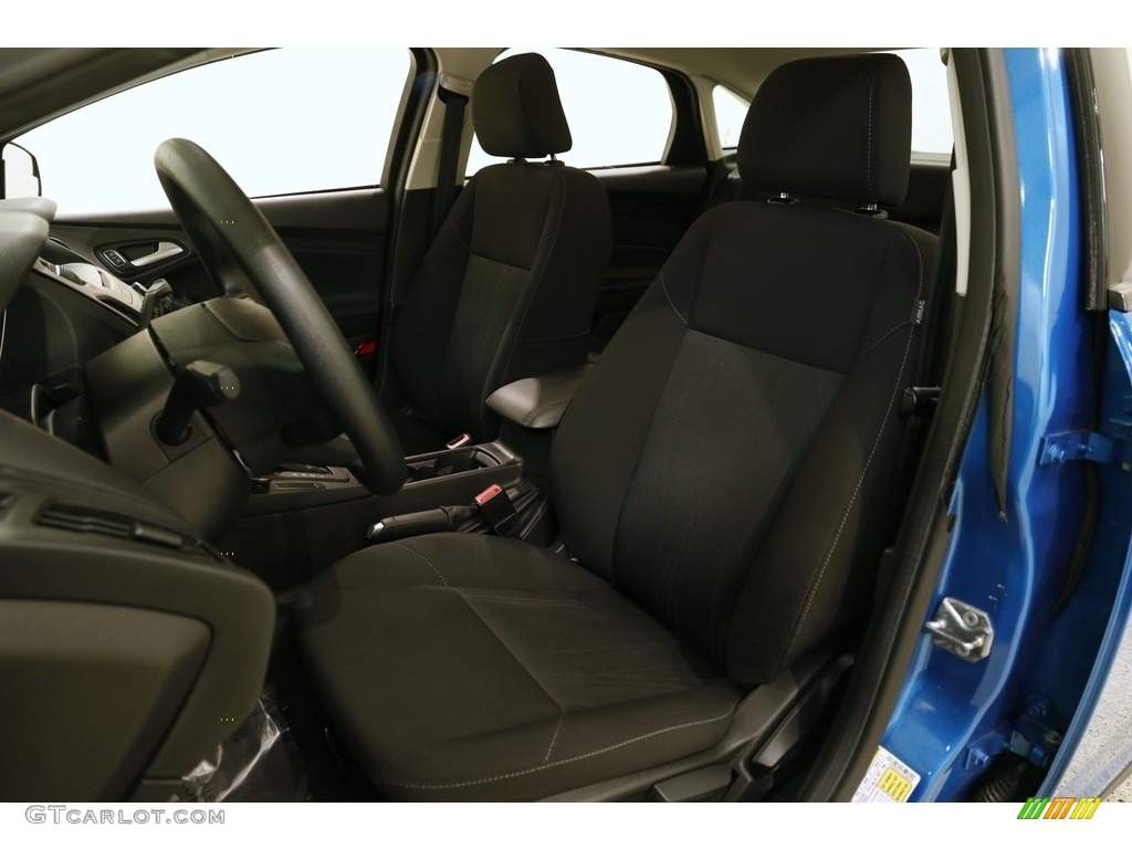 2016 Focus SE Sedan - Blue Candy / Charcoal Black photo #5