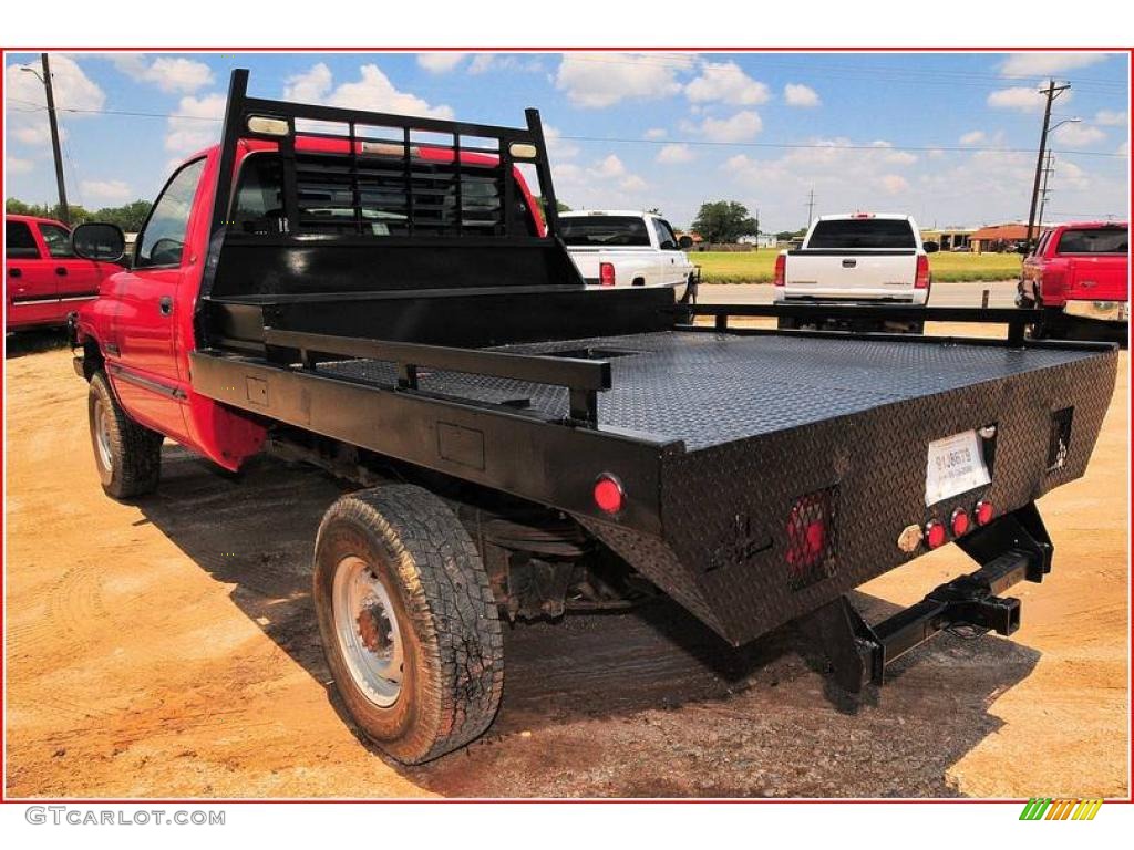 1997 Ram 2500 Laramie Regular Cab 4x4 - Flame Red / Gray photo #3