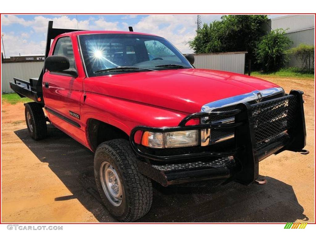 1997 Ram 2500 Laramie Regular Cab 4x4 - Flame Red / Gray photo #8