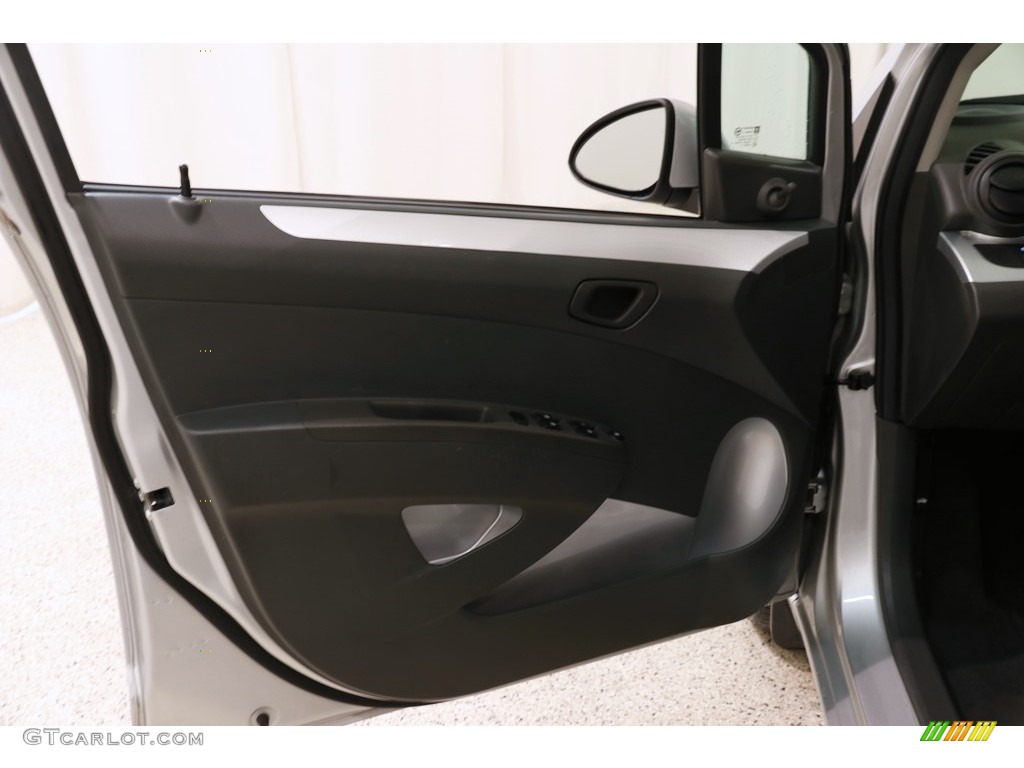 2014 Spark LS - Silver Ice / Silver/Silver photo #4