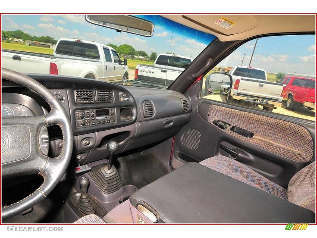 1997 Ram 2500 Laramie Regular Cab 4x4 - Flame Red / Gray photo #22