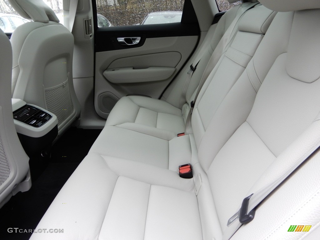 2019 Volvo XC60 T5 AWD Inscription Rear Seat Photo #132514758
