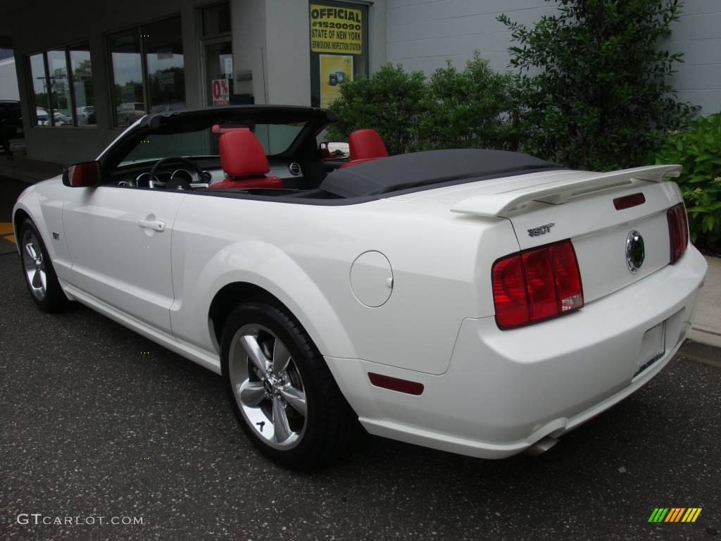 2006 Mustang GT Premium Convertible - Performance White / Red/Dark Charcoal photo #4