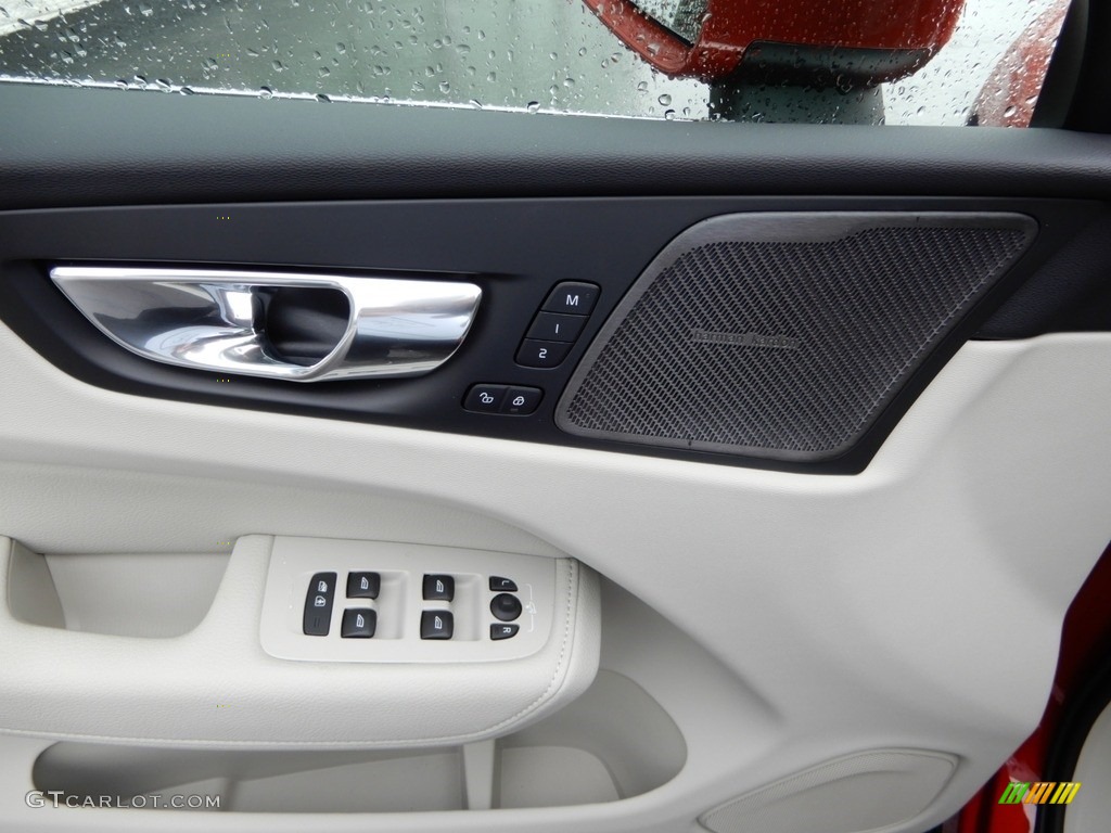 2019 Volvo XC60 T6 AWD Inscription Door Panel Photos