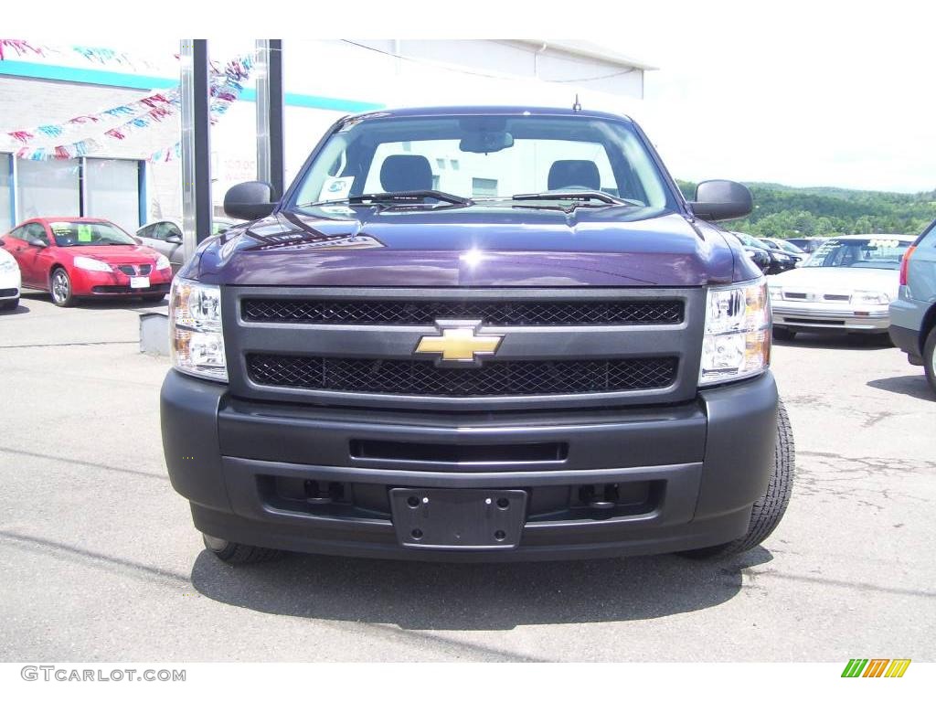 2009 Silverado 1500 Regular Cab 4x4 - Dark Cherry Red Metallic / Dark Titanium photo #2