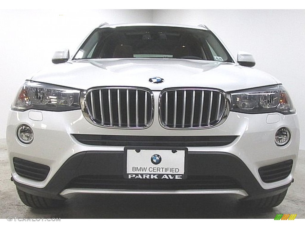 2016 X3 xDrive28i - Mineral White Metallic / Saddle Brown photo #5