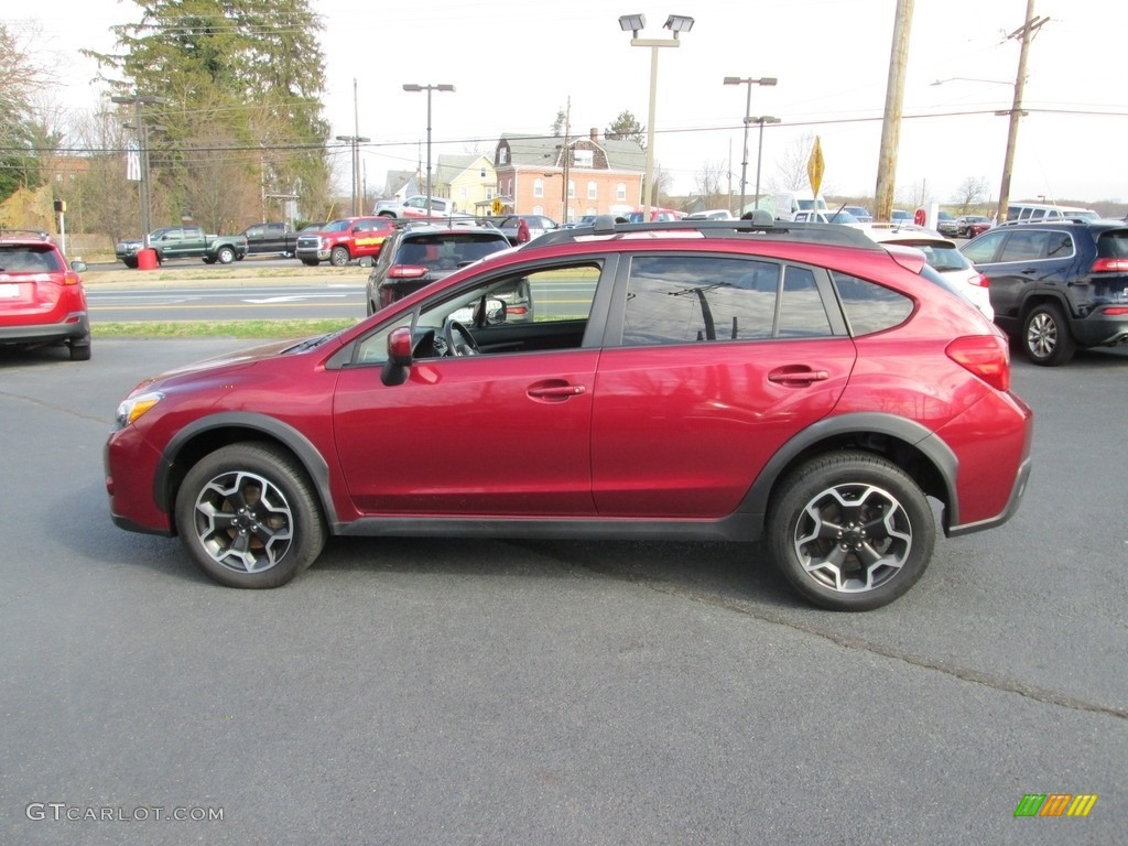 2014 XV Crosstrek 2.0i Premium - Venetian Red Pearl / Black photo #9