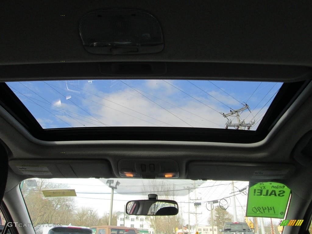 2014 XV Crosstrek 2.0i Premium - Venetian Red Pearl / Black photo #21