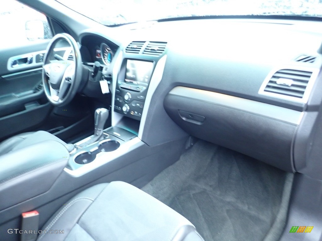 2015 Explorer XLT 4WD - Bronze Fire / Charcoal Black photo #15