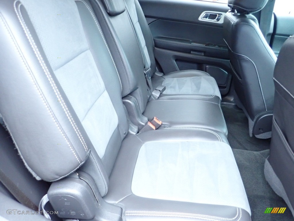 2015 Explorer XLT 4WD - Bronze Fire / Charcoal Black photo #17