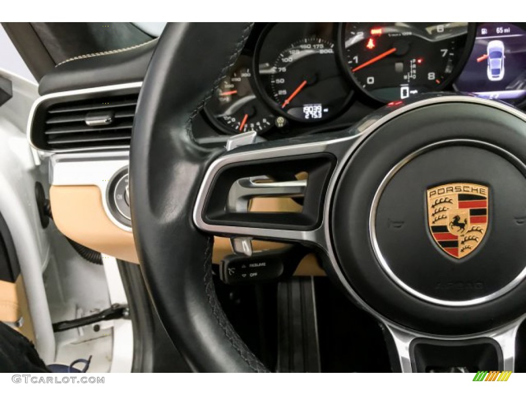 2017 Porsche 911 Carrera Coupe Luxor Beige Steering Wheel Photo #132533617