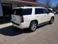 White Diamond Tricoat - Yukon SLT 4WD Photo No. 2