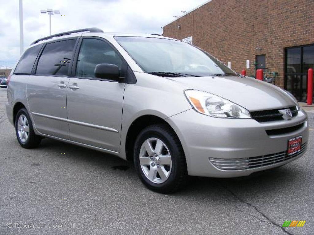 2004 Sienna LE - Silver Shadow Pearl / Stone Gray photo #1