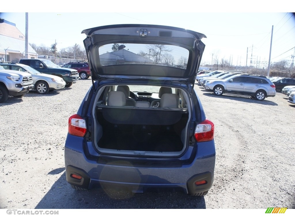 2013 XV Crosstrek 2.0 Premium - Marine Blue Pearl / Ivory photo #13