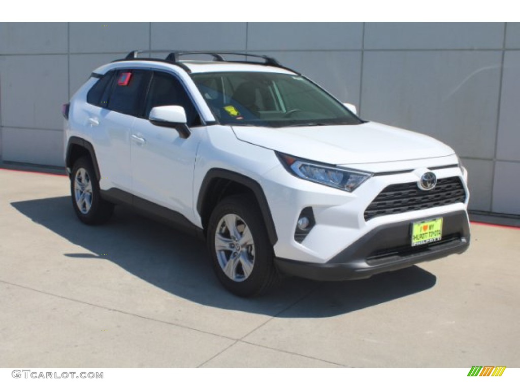 Super White 2019 Toyota RAV4 XLE Exterior Photo #132543780