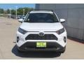 Super White - RAV4 XLE Photo No. 3