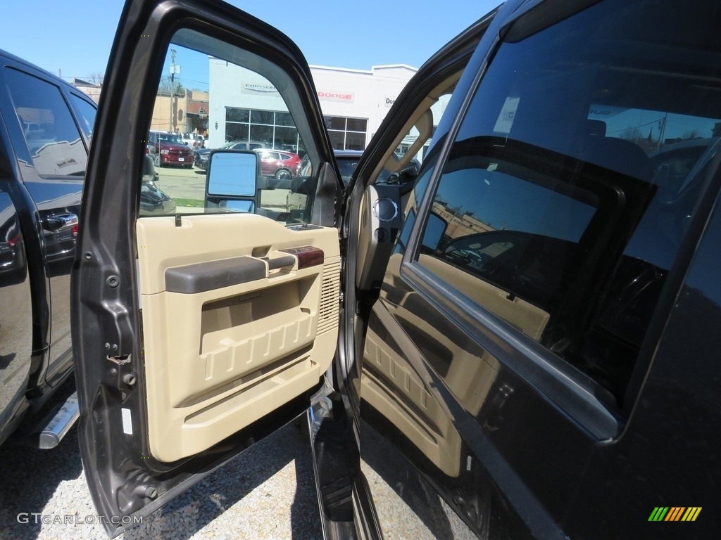 2008 F450 Super Duty Lariat Crew Cab 4x4 Dually - Silver Metallic / Medium Stone Grey photo #16